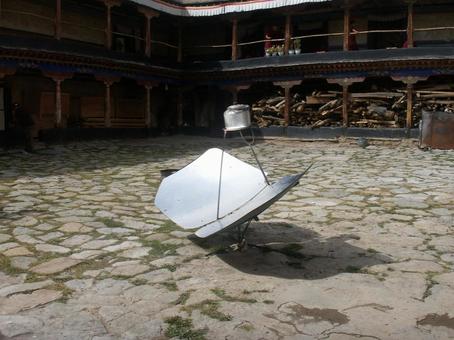 ソーラークッカーの写真