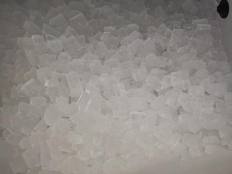 氷(お持ち帰り用) 氷(お持ち帰り用)の写真