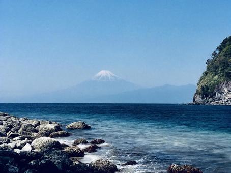 富士山と海 富士山と海の写真