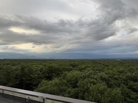 北軽井沢のホテルの屋上から見た景色 北軽井沢のホテルの屋上から見た景色の写真