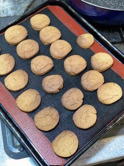 蕎麦粉クッキー（焼き上がり） クッキー,お菓子,型抜きクッキーの写真素材