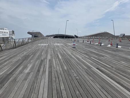 風景 横浜 大規模地震デマの日 大さん橋 風景 横浜 大規模地震デマの日 大さん橋 風景,神奈川県,横浜の写真素材