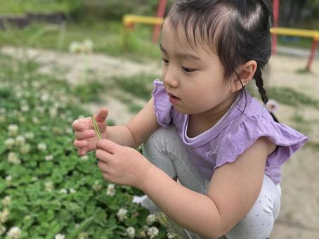 幸せな日常 幸せな日常 こども,幼児,公園遊びの写真素材