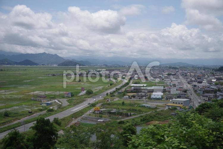 盆地（置賜盆地）　景色 景色,山形,街並みの写真素材