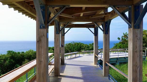 慶良間諸島座間味島の神の浜展望台のテラス 慶良間諸島座間味島の神の浜展望台のテラス テラス,神の浜,座間味の写真素材