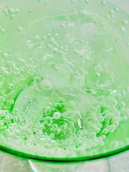 炭酸水 炭酸水 グリーン,キラキラ,背景の写真素材