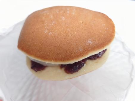 どら焼き どら焼き,和風,和菓子の写真素材