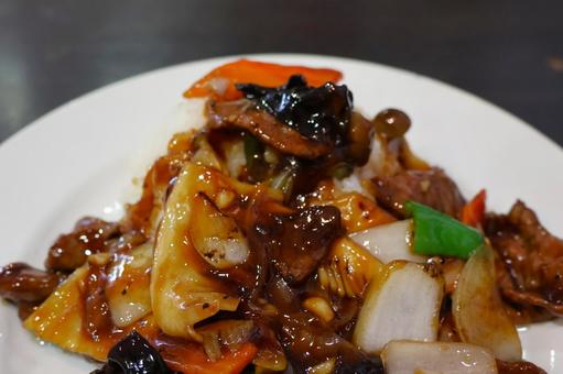 中華料理店のやわらか牛肉飯 中華料理店のやわらか牛肉飯の写真