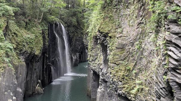 高千穂峡の真名井の滝(ボートなし) 高千穂峡の真名井の滝(ボートなし)の写真