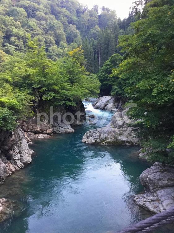 新潟県秋山郷の橋からの景観 日本,新潟,秋山郷の写真素材