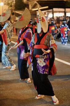 《西馬音内盆踊り》秋田県雄勝郡羽後町 西馬音内盆踊り,西馬音内の盆踊り,羽後町の写真素材