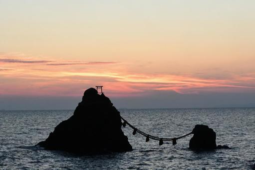 朝やけ 夫婦岩 朝やけ 夫婦岩 朝やけ,朝,夫婦岩の写真素材