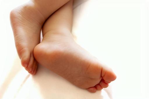 子供の足 赤ちゃん,子供,幼児の写真素材