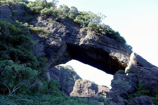 渡り鳥を呼ぶ呼鳥門 渡り鳥を呼ぶ呼鳥門 渡り鳥を呼ぶ門,絶景スポット,洞穴の写真素材