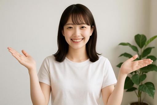 おすすめポーズの女性 おすすめポーズの女性の写真