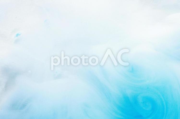 青色に染められた水彩の背景素材 背景,水彩,背景素材の写真素材