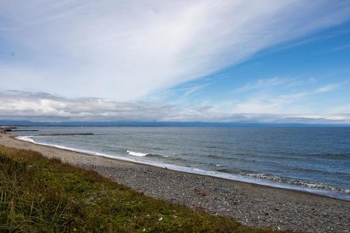 野付半島から見る知床半島の羅臼方面 野付半島から見る知床半島の羅臼方面 野付半島,知床半島,羅臼の写真素材