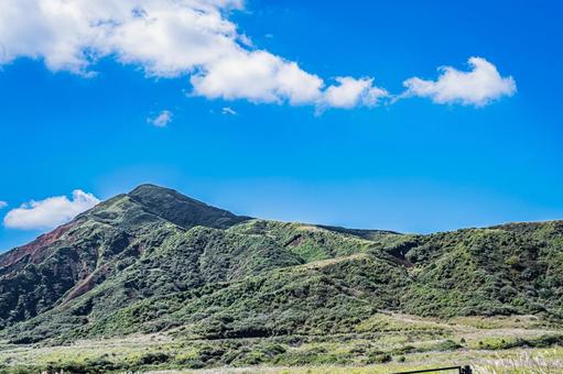 熊本県　阿蘇市　阿蘇くじゅう国立公園 阿蘇くじゅう国立公園,阿蘇,熊本の写真素材