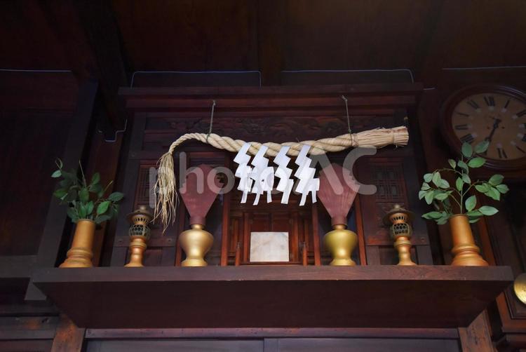 注連縄のある神棚 神棚,神様,神道の写真素材