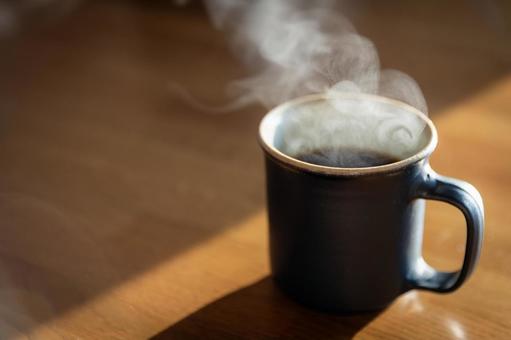 温かさが伝わるコーヒーの湯気 コーヒー,湯気,珈琲の写真素材