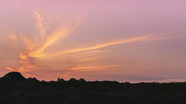 鷹の台の朝焼け 鷹の台の朝焼けの写真