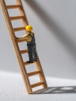 目標に向かって進む建設現場のイメージ 目標に向かって進む建設現場のイメージの写真