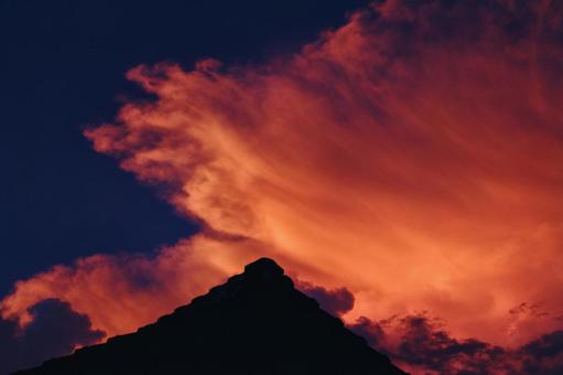 ドラスティックな秋の夕焼け 夕焼け,鮮やか,秋の写真素材