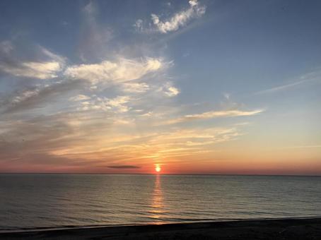 海の夕暮れ 海の夕暮れの写真