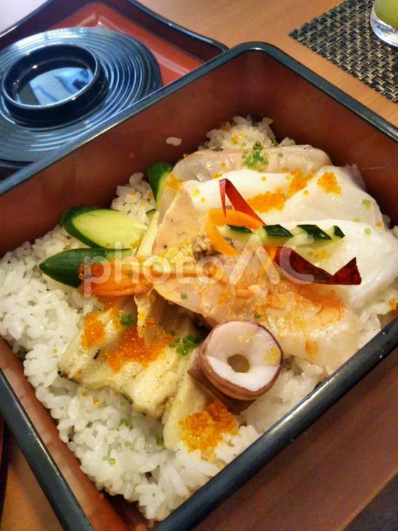 ちらし寿司 外食,夏,和食の写真素材