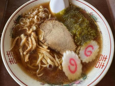 ラーメン ラーメン 中華そば,醤油ラーメン,ラーメンの写真素材