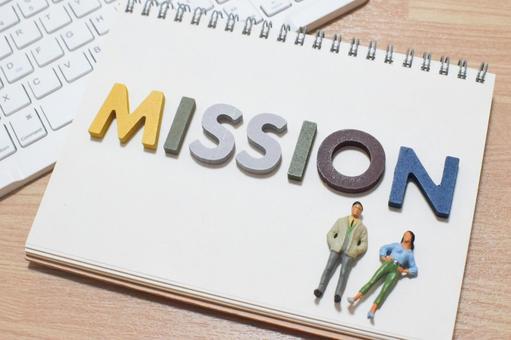 机上でミッションについて考える社会人③ mission,ミッション,仕事の写真素材