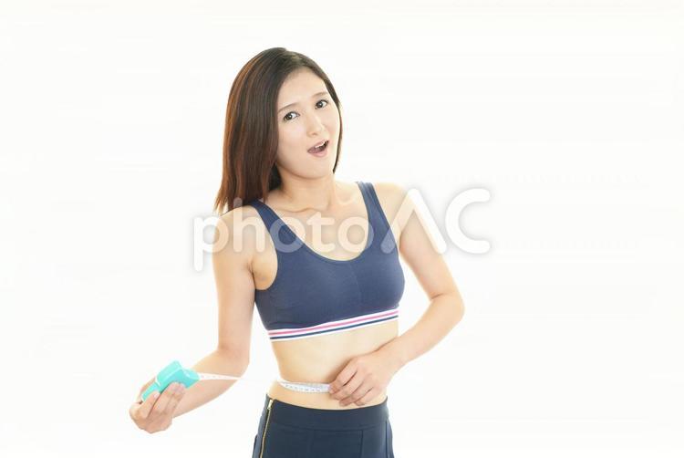 ダイエット中の女性 女性,人物,健康の写真素材