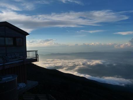 富士山 登山道 雲海 富士山 登山道 雲海 富士山,富士,雲海の写真素材