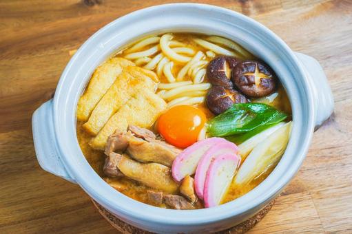 味噌煮込みうどん 味噌煮込みうどん,うどん,鍋焼きうどんの写真素材