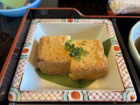 厚揚げ 食べ物,厚揚げ,和食の写真素材