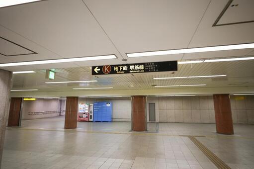北浜駅堺筋線　地下連絡口 堺筋線,地下鉄,鉄道の写真素材