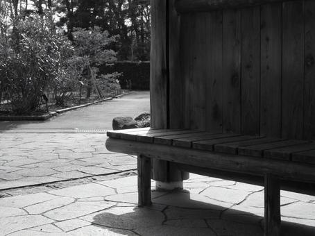 公園の東屋にて 公園の東屋にての写真