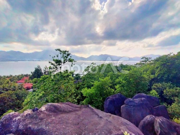 セーシェル　山頂からの風景 セーシェル,海,空の写真素材