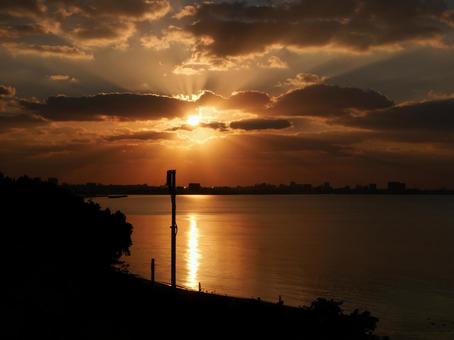 海とサンセット 海とサンセット 海,夕焼け,黄昏の写真素材
