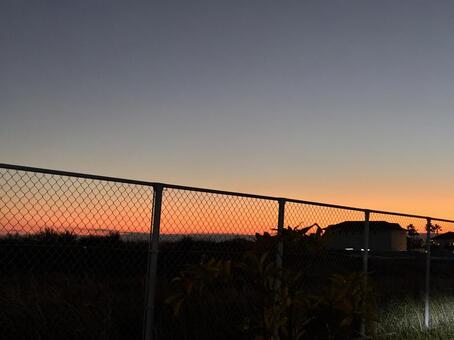 夕暮れの神戸空港 自然,風景,空港の写真素材