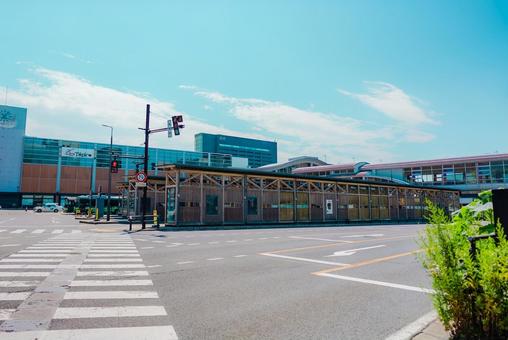 【秋田】秋田駅の周辺 2025 【秋田】秋田駅の周辺 2025 秋田,2025,青空の写真素材