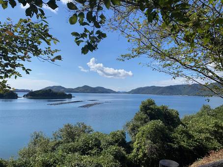 笠戸島から見た海 笠戸島から見た海 自然,海,山の写真素材