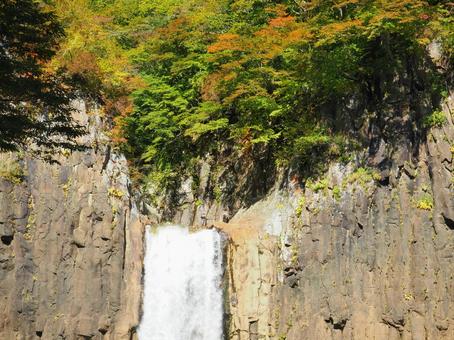 景色１３ 滝,苗名滝,迫力の写真素材