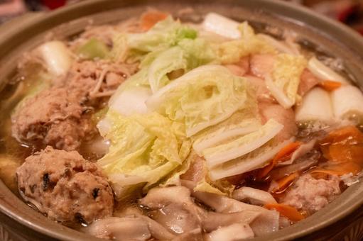 鶏肉団子のお鍋 鍋,鍋料理,鶏肉だんご鍋の写真素材