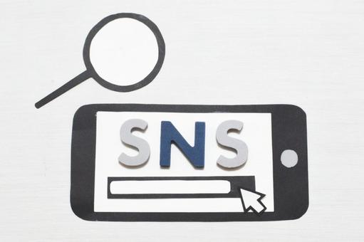 SNSのイメージ スマホでSNSを使う SNSのイメージ スマホでSNSを使う ソーシャルネットワーキングサー,ネット,ブログの写真素材