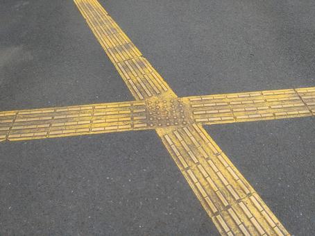 点字ブロック 点字ブロックの写真