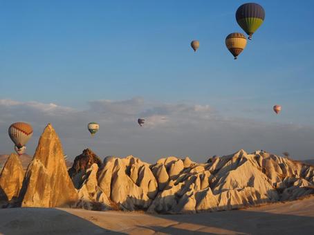 カッパドキア カッパドキア,気球,トルコの写真素材