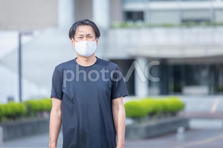 スポーツウェアの男性（マスク） ウォーキング,運動,有酸素運動の写真素材