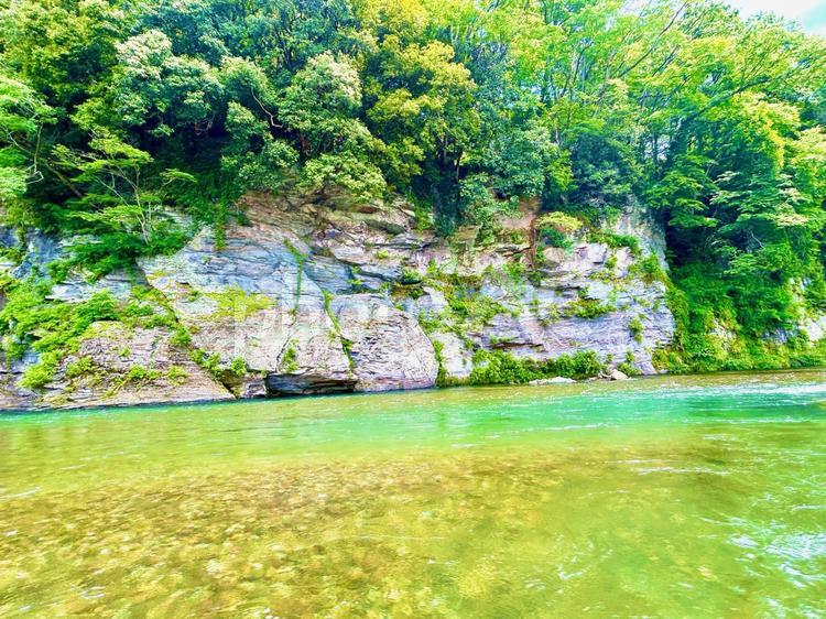 長瀞の荒川と大自然の風景の写真素材 荒川,川,自然の写真素材
