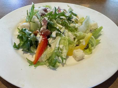 Crispy vegetable Caesar salad, JPG